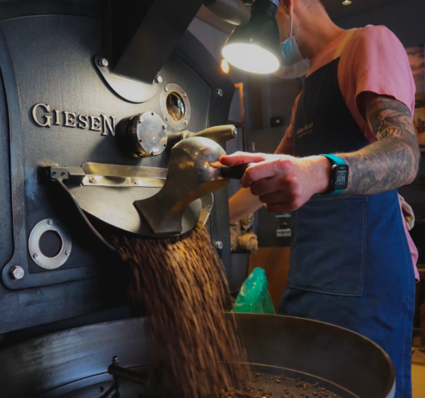 Roaster Focus Blue Door Coffee Roasters Coffee Magazine